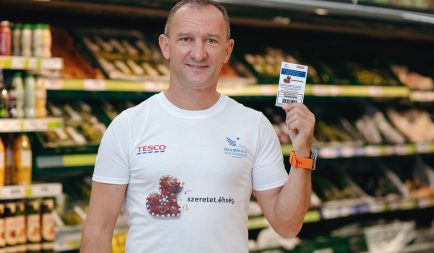 Mikulástól karácsonyig adománykupon is kerülhet a Tesco online bevásárlókosaraiba