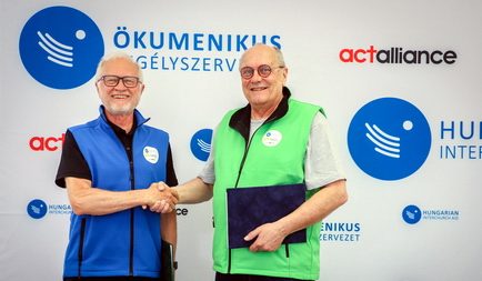 Kijevi humanitárius központ nyitásával lép új szakaszba  az Ökumenikus Segélyszervezet ukrajnai segélyprogramja