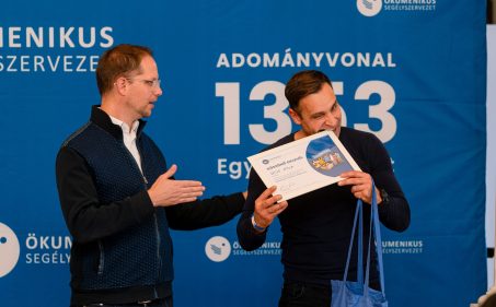 Önkéntesek kitüntetése