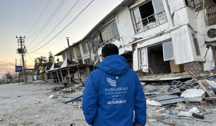 Fokozza erőfeszítéseit Törökországban és Szíriában az Ökumenikus Segélyszervezet