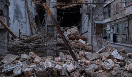 Adanában érte az eddigi legerősebb utórengés az Ökumenikus Segélyszervezet helyszíni felmérést végző munkatársait