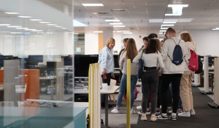 A Tesco a Biatorbágyi Innovatív Technikum és Gimnázium első stratégiai vállalati partnere