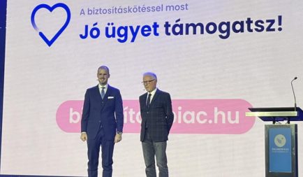 Stratégiai partnerségre lépett az Ökumenikus Segélyszervezet és a Hungarikum Biztosítási Alkusz Zrt.