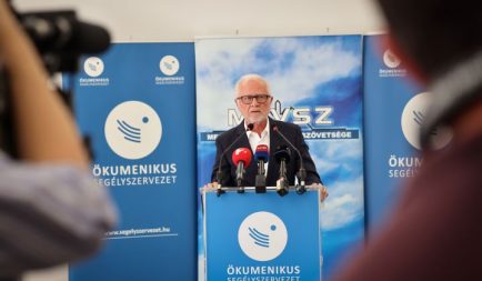 Összefogtak a megyei jogú városok a kárpátaljai iskolákért