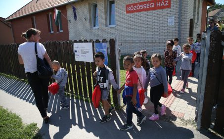 128 csomagot osztottunk ki Kaposváron