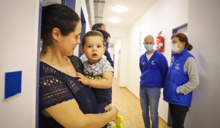 A 2019-es adventi összefogásnak köszönhetően teljesen megújult a Segélyszervezet családok átmeneti otthona Szolnokon