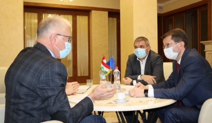 Megerősítette együttműködési szándékát az Ökumenikus Segélyszervezet és Kárpátalja új kormányzója