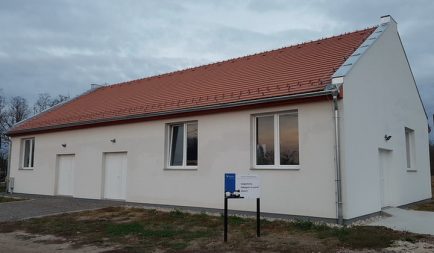 Felépült az Ökumenikus Segélyszervezet kastélyosdombói gyógynövény felvásárló- és szárító központja